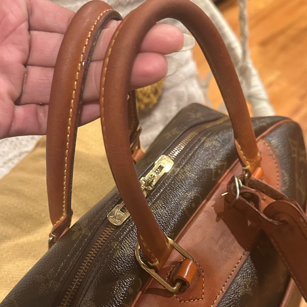 Authentic monogram Louis Vuitton Deauville - Picture 6 of 16